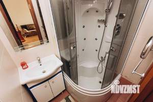 1-к квартира, посуточно, 38м2, 7/9 этаж