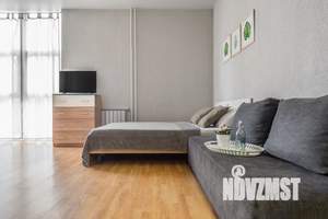 Студия квартира, посуточно, 33м2, 3/9 этаж