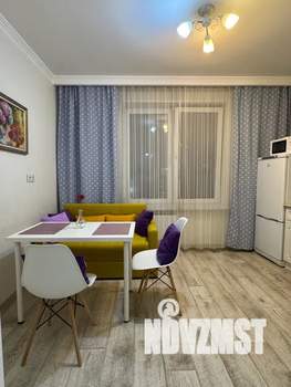 1-к квартира, посуточно, 47м2, 4/10 этаж