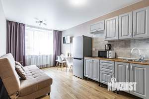 2-к квартира, посуточно, 45м2, 27/35 этаж