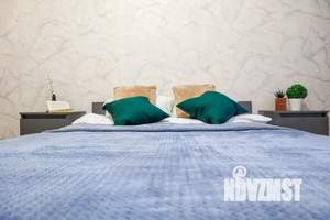 1-к квартира, посуточно, 38м2, 4/25 этаж