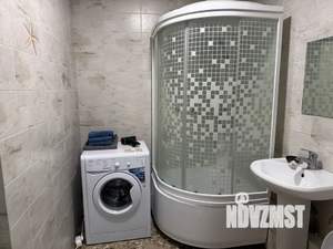 1-к квартира, посуточно, 42м2, 7/25 этаж