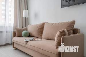 Студия квартира, посуточно, 34м2, 6/35 этаж