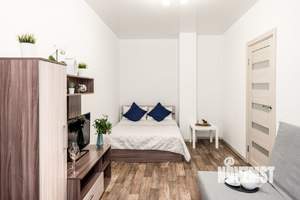 1-к квартира, посуточно, 42м2, 10/14 этаж