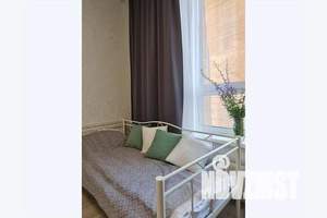 1-к квартира, посуточно, 44м2, 3/15 этаж