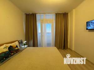 Студия квартира, посуточно, 30м2, 10/25 этаж