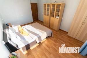 3-к квартира, посуточно, 60м2, 1/1 этаж