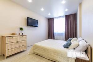 2-к квартира, посуточно, 49м2, 1/1 этаж