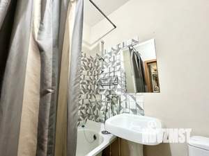 1-к квартира, посуточно, 46м2, 6/25 этаж