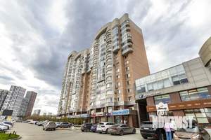 Студия квартира, посуточно, 50м2, 13/25 этаж