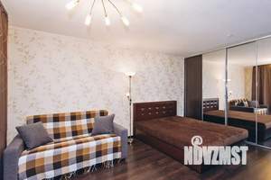 Студия квартира, посуточно, 37м2, 11/21 этаж