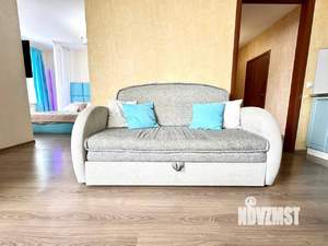 1-к квартира, посуточно, 42м2, 10/25 этаж