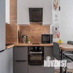 Студия квартира, посуточно, 27м2, 5/17 этаж