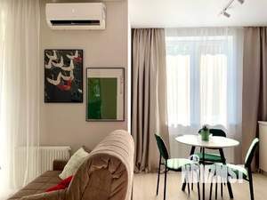 Студия квартира, посуточно, 28м2, 7/22 этаж