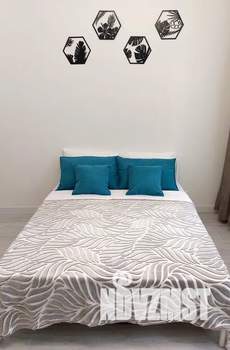 Студия квартира, посуточно, 27м2, 1/12 этаж