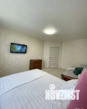 1-к квартира, посуточно, 40м2, 19/20 этаж