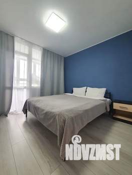 2-к квартира, посуточно, 48м2, 3/33 этаж