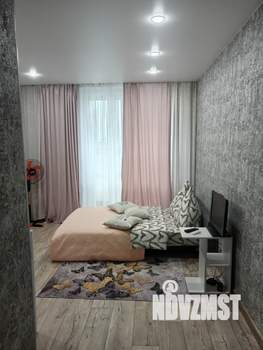 Студия квартира, посуточно, 20м2, 14/25 этаж