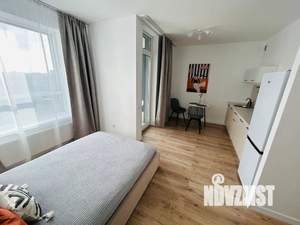 Студия квартира, посуточно, 27м2, 18/25 этаж