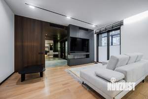 3-к квартира, на длительный срок, 119м2, 1/7 этаж