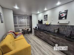 2-к квартира, посуточно, 37м2, 21/32 этаж