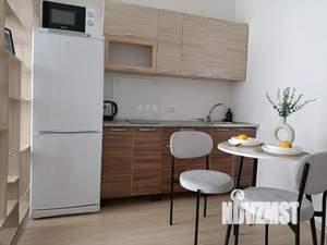 Студия квартира, посуточно, 28м2, 7/9 этаж