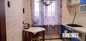 1-к квартира, посуточно, 37м2, 4/9 этаж
