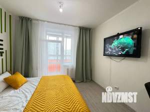 Студия квартира, посуточно, 33м2, 16/25 этаж