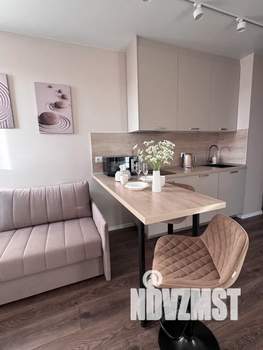 1-к квартира, посуточно, 39м2, 3/32 этаж