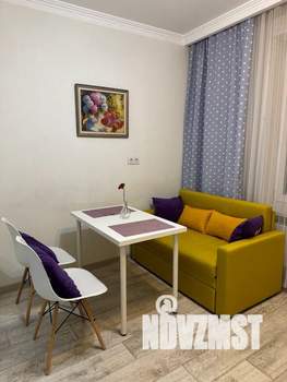 1-к квартира, посуточно, 47м2, 4/10 этаж