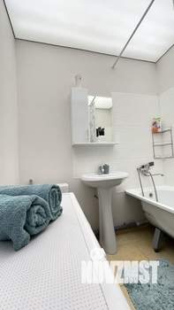 1-к квартира, посуточно, 42м2, 11/18 этаж