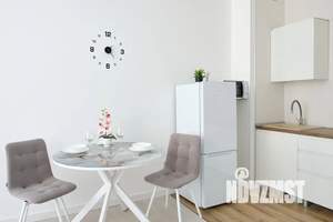 Студия квартира, посуточно, 29м2, 13/24 этаж
