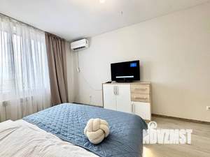 1-к квартира, посуточно, 42м2, 9/27 этаж