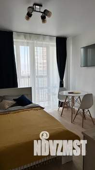 Студия квартира, посуточно, 19м2, 19/25 этаж