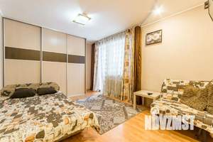 2-к квартира, посуточно, 40м2, 3/5 этаж
