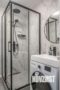 Студия квартира, посуточно, 32м2, 22/24 этаж