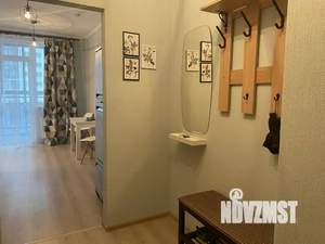 Студия квартира, посуточно, 36м2, 11/25 этаж