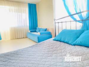 1-к квартира, посуточно, 32м2, 4/4 этаж