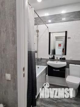 1-к квартира, посуточно, 44м2, 3/10 этаж