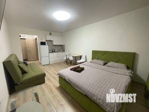 Студия квартира, посуточно, 40м2, 4/13 этаж