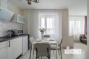 1-к квартира, посуточно, 37м2, 1/1 этаж