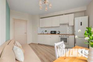 1-к квартира, посуточно, 52м2, 16/30 этаж