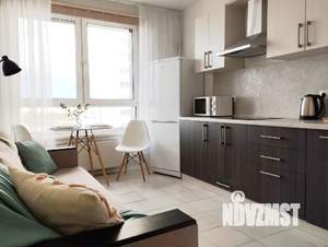 1-к квартира, посуточно, 34м2, 19/24 этаж