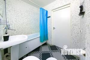 1-к квартира, посуточно, 37м2, 5/18 этаж