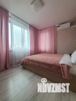 2-к квартира, посуточно, 48м2, 3/33 этаж