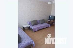 1-к квартира, посуточно, 47м2, 15/16 этаж