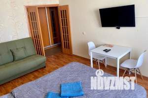 2-к квартира, посуточно, 40м2, 1/1 этаж