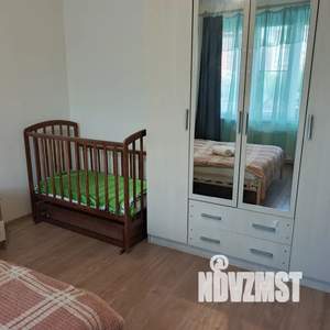 2-к квартира, посуточно, 80м2, 1/18 этаж