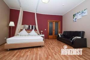 1-к квартира, посуточно, 45м2, 1/1 этаж