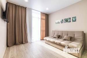 1-к квартира, посуточно, 42м2, 1/1 этаж